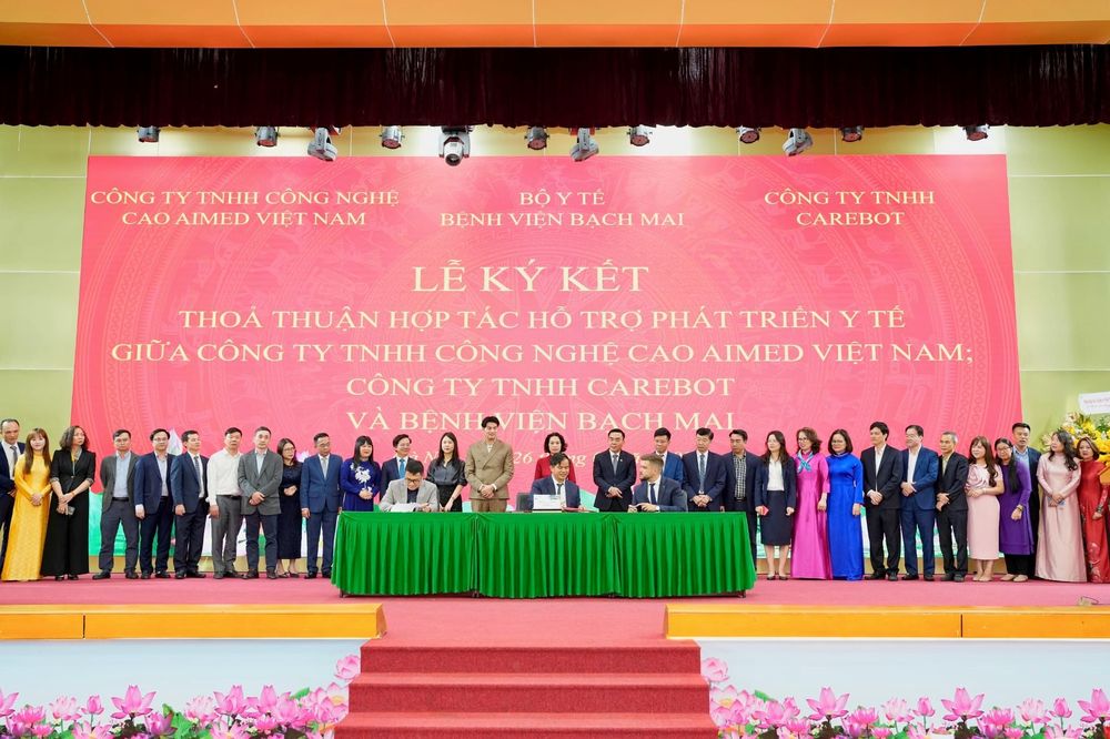Partnership signing at Bach Mai Hospital, Vietnam